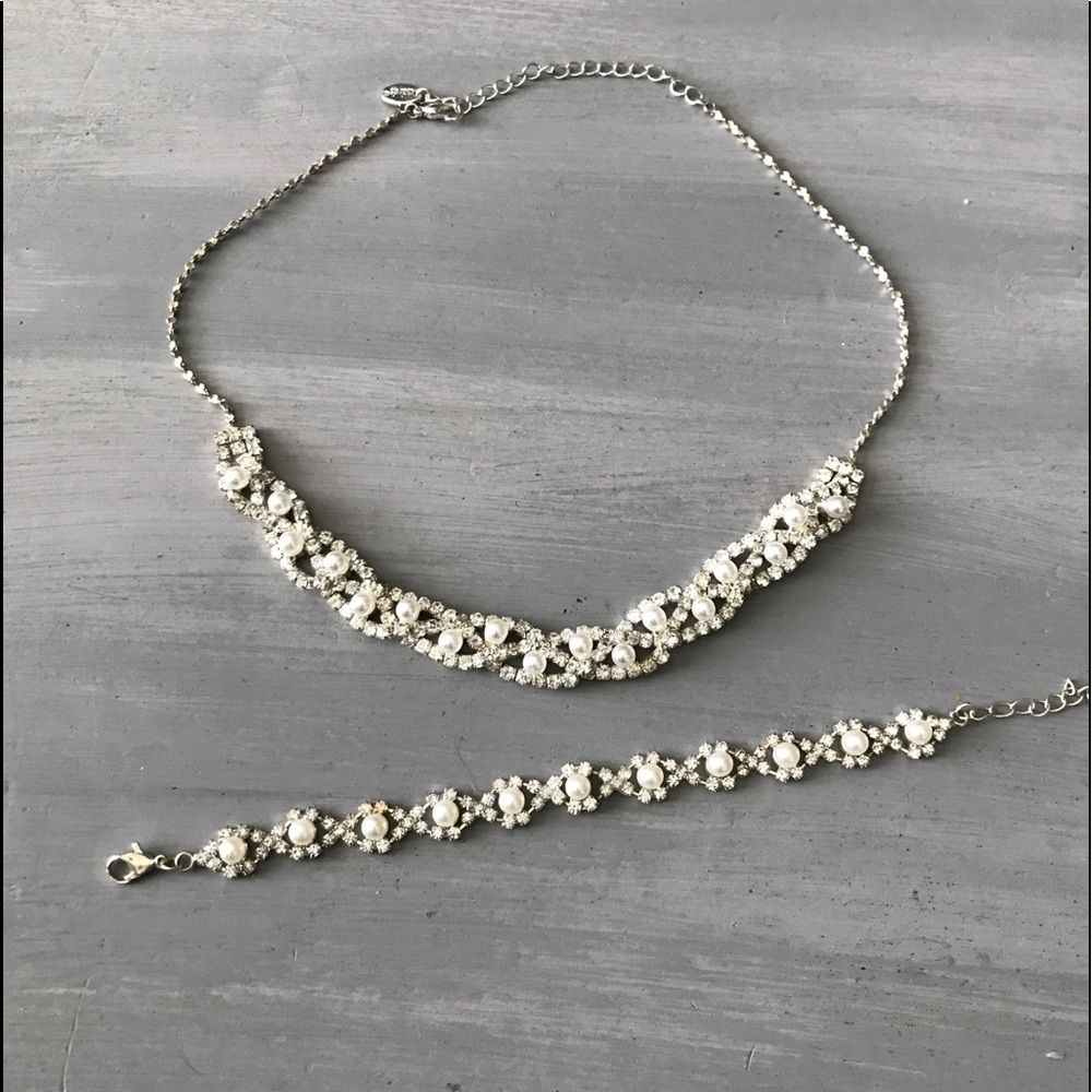 CZ/Pearl Necklace & bracelet set